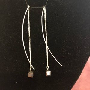 Sleek silver threaded earrings